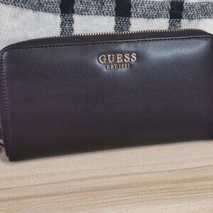 Guess Wallet *NEW*